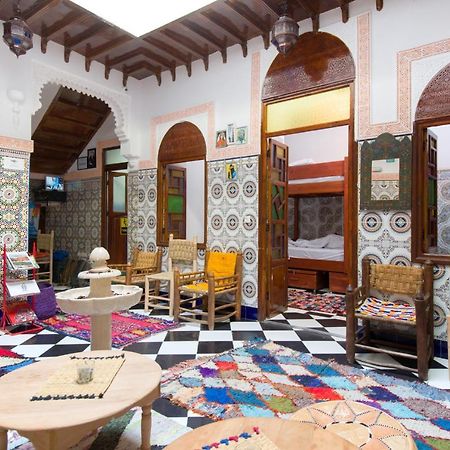 Mosaic Hostel Marrakesh Exterior photo